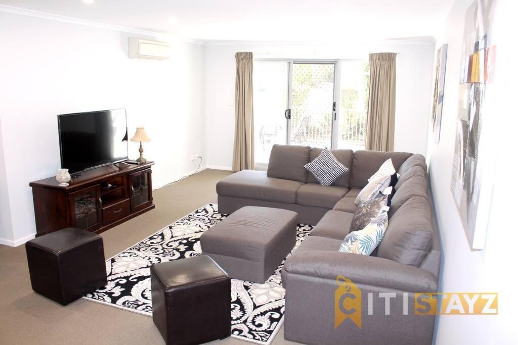 Comfortable & Spacious -2Bd 2Bth - Braddon Apartman Canberra Kültér fotó